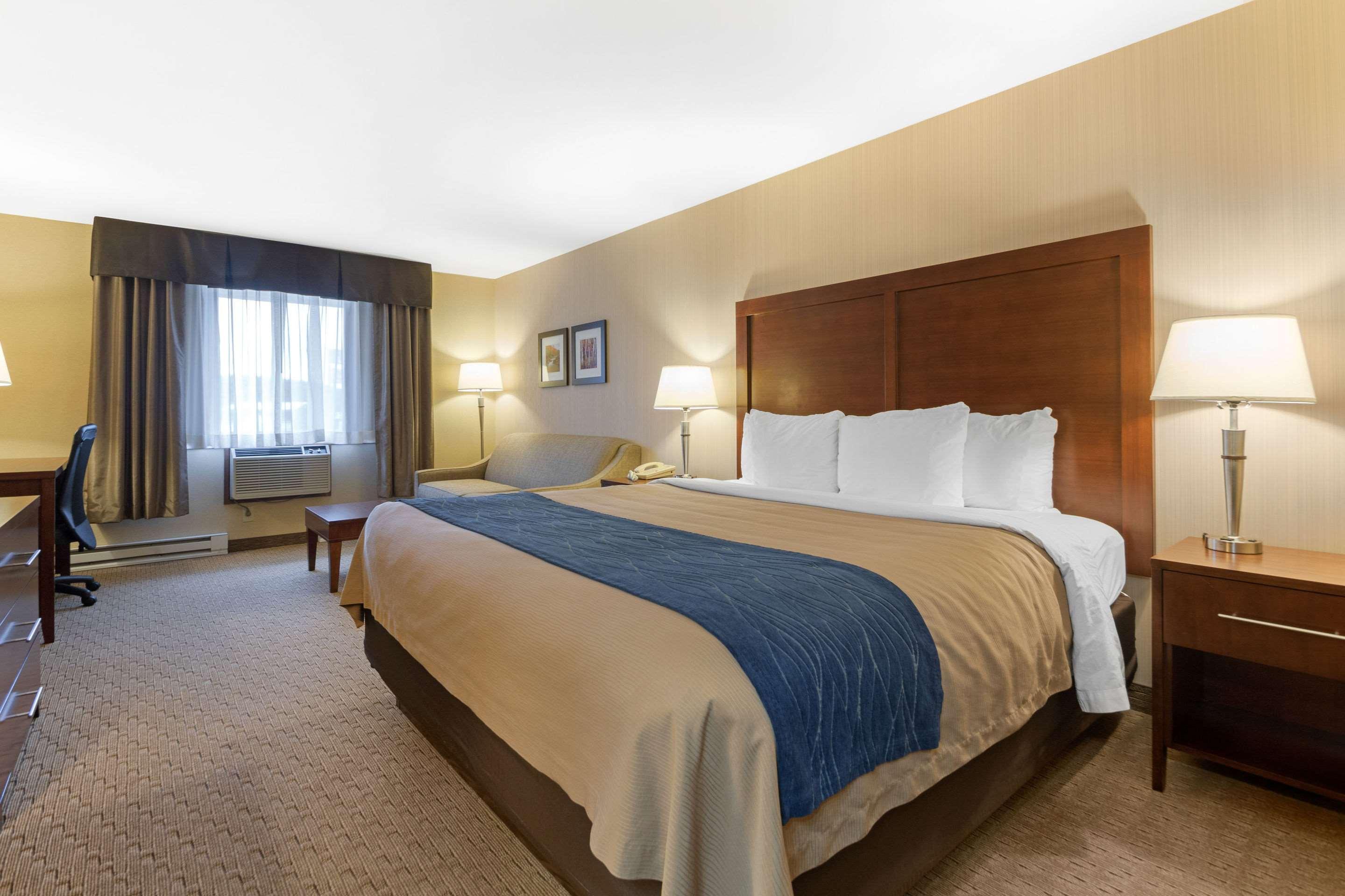 Comfort Inn Айрон-Маунтин Экстерьер фото