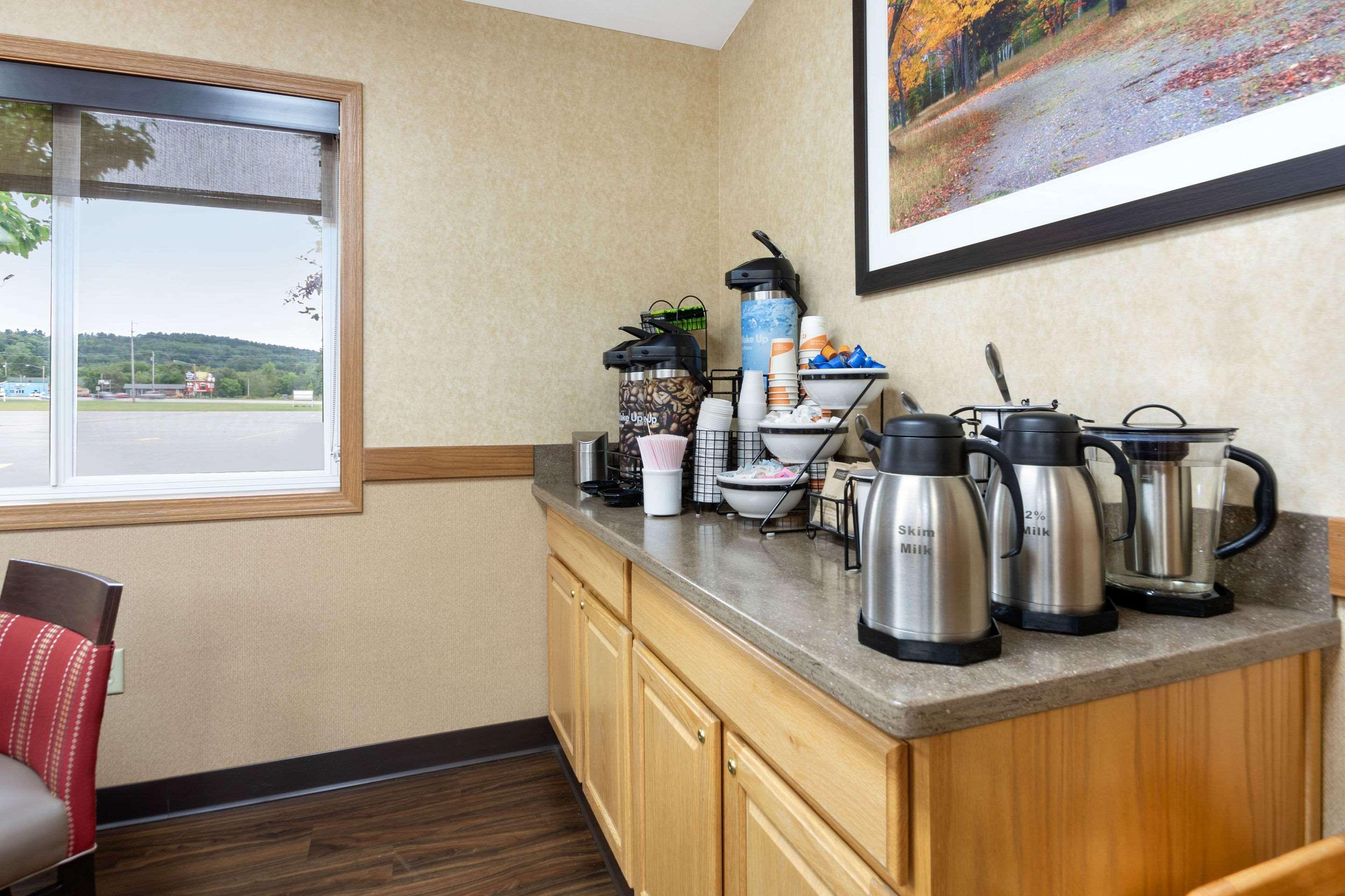 Comfort Inn Айрон-Маунтин Экстерьер фото