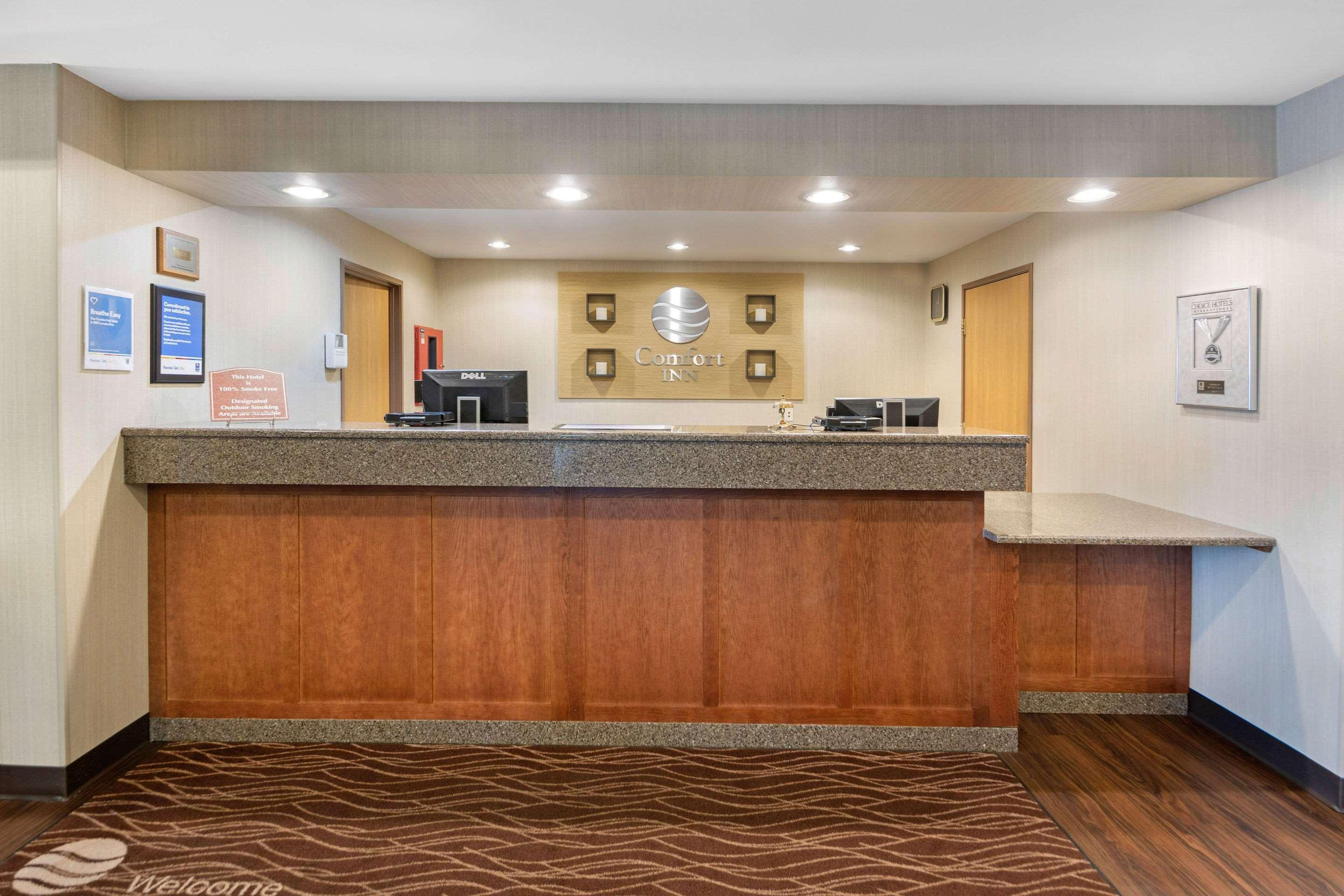 Comfort Inn Айрон-Маунтин Экстерьер фото