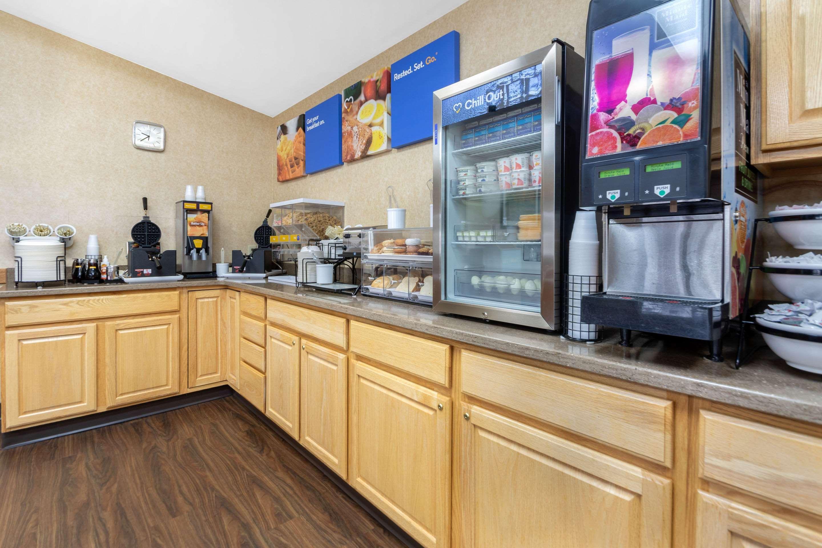 Comfort Inn Айрон-Маунтин Экстерьер фото